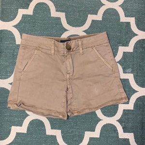Midi khaki American eagle shorts